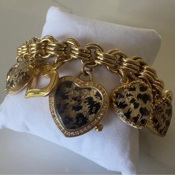 Betsey Johnson | Jewelry | Betsey Johnson Rare Gold And  display picture 1